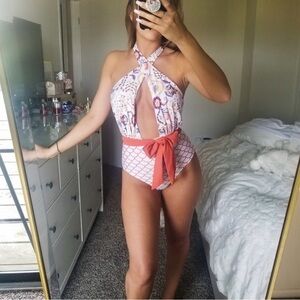 Cupshe White and Floral One-Piece Swimsuit